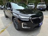 Thumbnail of 2022 Mosaic Black Metallic Chevrolet Traverse