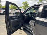 Thumbnail of 2023 Onyx Black GMC Yukon
