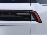 Thumbnail of 2025 White Metallic Lincoln Navigator