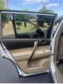Thumbnail of 2009 Blizzard Pearl Toyota Highlander