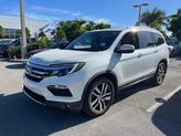 Thumbnail of 2016 White Diamond Pearl Honda Pilot