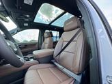 Thumbnail of 2025 Iridescent Pearl Tricoat Chevrolet Tahoe