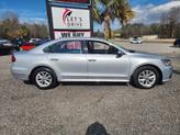 Thumbnail of 2017 Reflex Silver Metallic Volkswagen Passat