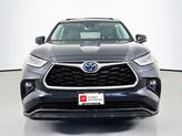 Thumbnail of 2022 Midnight Black Metallic Toyota Highlander Hybrid