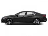 Thumbnail of 2020 Pearl White Tricoat Nissan Altima