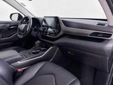Thumbnail of 2022 Midnight Black Metallic Toyota Highlander