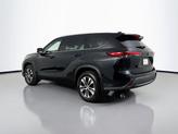 Thumbnail of 2022 Midnight Black Metallic Toyota Highlander
