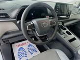 Thumbnail of 2021 Celestial Silver Metallic Toyota Sienna