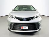 Thumbnail of 2021 Celestial Silver Metallic Toyota Sienna