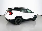 Thumbnail of 2024 Summit White GMC Terrain