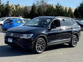Thumbnail of 2021 Deep Black Pearl Effect Volkswagen Tiguan