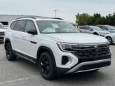 Photo of 2025 Pure White Volkswagen Atlas