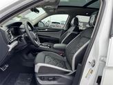 Thumbnail of 2025 Pure White Volkswagen Atlas