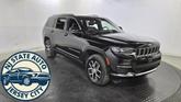 Photo of 2024 Diamond Black Crystal Pearlcoat Jeep Grand Cherokee L
