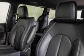 Thumbnail of 2025 Red Hot Pearlcoat Chrysler Pacifica