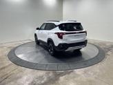 Thumbnail of 2026 Snow White Pearl Kia Seltos