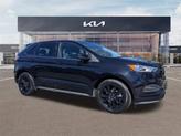 Thumbnail of 2022 Agate Black Metallic Ford Edge