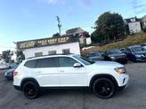 Thumbnail of 2021 White Volkswagen Atlas