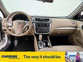 Thumbnail of 2016 Pearl Nissan Altima