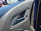 Thumbnail of 2017 Laser Blue Metallic Chevrolet Colorado