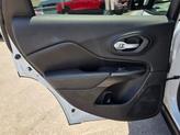 Thumbnail of 2016 Bright White Clearcoat Jeep Cherokee
