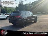 Thumbnail of 2021 Diamond Black Crystal Pearlcoat Jeep Grand Cherokee