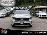 Thumbnail of 2022 Wolf Gray Kia Sorento