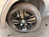 Thumbnail of 2019 Platinum Gray Metallic Volkswagen Atlas