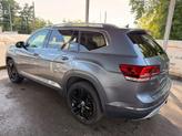 Thumbnail of 2019 Platinum Gray Metallic Volkswagen Atlas
