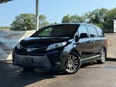Photo of 2018 Midnight Black Metallic Toyota Sienna