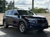 Thumbnail of 2015 Blue Toyota Highlander