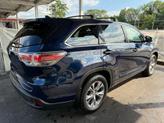 Thumbnail of 2015 Blue Toyota Highlander