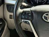 Thumbnail of 2015 Blue Toyota Highlander