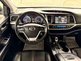 Thumbnail of 2017 Predawn Gray Mica Toyota Highlander