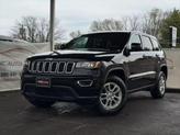 Photo of 2019 Diamond Black Crystal Pearlcoat Jeep Grand Cherokee