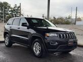 Thumbnail of 2019 Diamond Black Crystal Pearlcoat Jeep Grand Cherokee