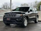 Thumbnail of 2019 Diamond Black Crystal Pearlcoat Jeep Grand Cherokee