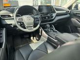 Thumbnail of 2022 Magnetic Gray Metallic Toyota Highlander Hybrid
