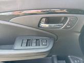 Thumbnail of 2016 Crystal Black Pearl Honda Pilot