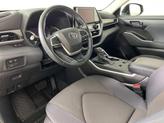 Thumbnail of 2023 Celestial Silver Metallic Toyota Highlander