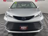 Thumbnail of 2021 Celestial Silver Metallic Toyota Sienna