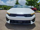 Thumbnail of 2025 Snow White Pearl Kia K5