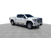 Thumbnail of 2022 White Frost Tricoat GMC Sierra 1500