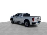 Thumbnail of 2022 White Frost Tricoat GMC Sierra 1500