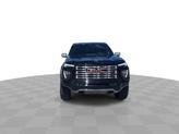 Thumbnail of 2025 Onyx Black GMC Canyon