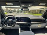 Thumbnail of 2025 Iridescent Pearl Tricoat Chevrolet Suburban