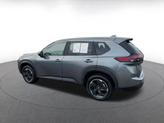 Thumbnail of 2024 Everest White Pearl Nissan Rogue