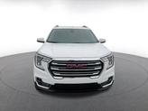 Thumbnail of 2024 Summit White GMC Terrain