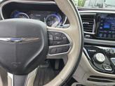Thumbnail of 2017 Jazz Blue Pearlcoat Chrysler Pacifica