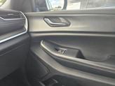 Thumbnail of 2024 Diamond Black Jeep Grand Cherokee L